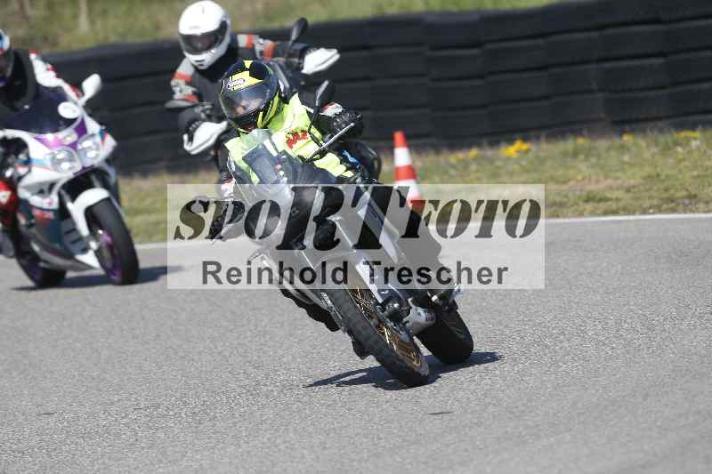 /01 02.04.2026 MAZ ADR/Gruppe gelb Gruppe gruen/Instruktoren